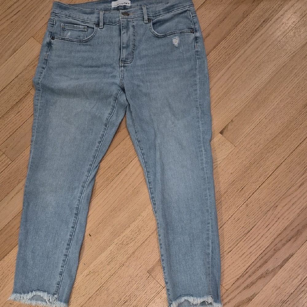 LOFT Light Wash Frayed Ankle Jeans